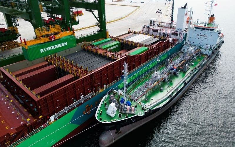 X-Press Feeders Methanol Bunkering Singapore