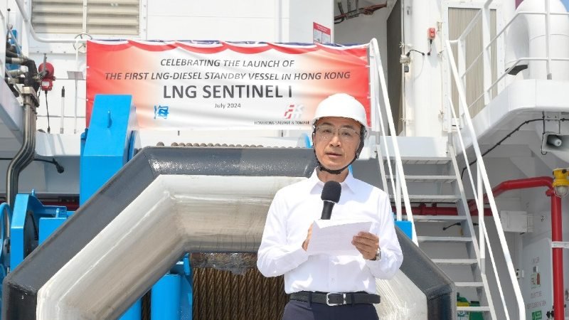 Hong Kong Launches First LNG Tugs