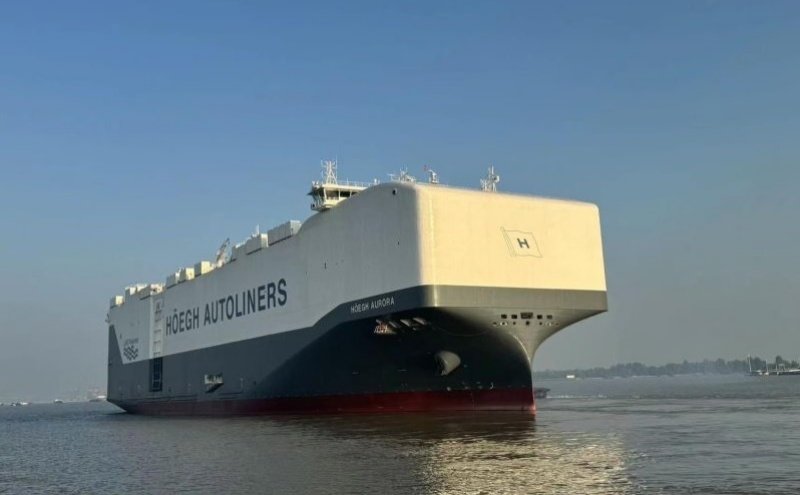 Hoegh Aurora LNG Bunkering