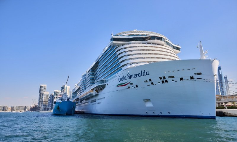 UAE First LNG Bunkering by Monjasa