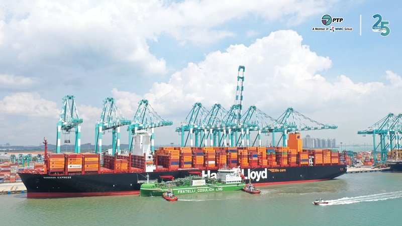 Port of Tanjung Pelepas Feat First SIMOPS LNG Bunkering