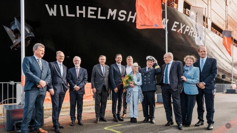 Hapag-Lloyd final 24k Hamburg Express Class